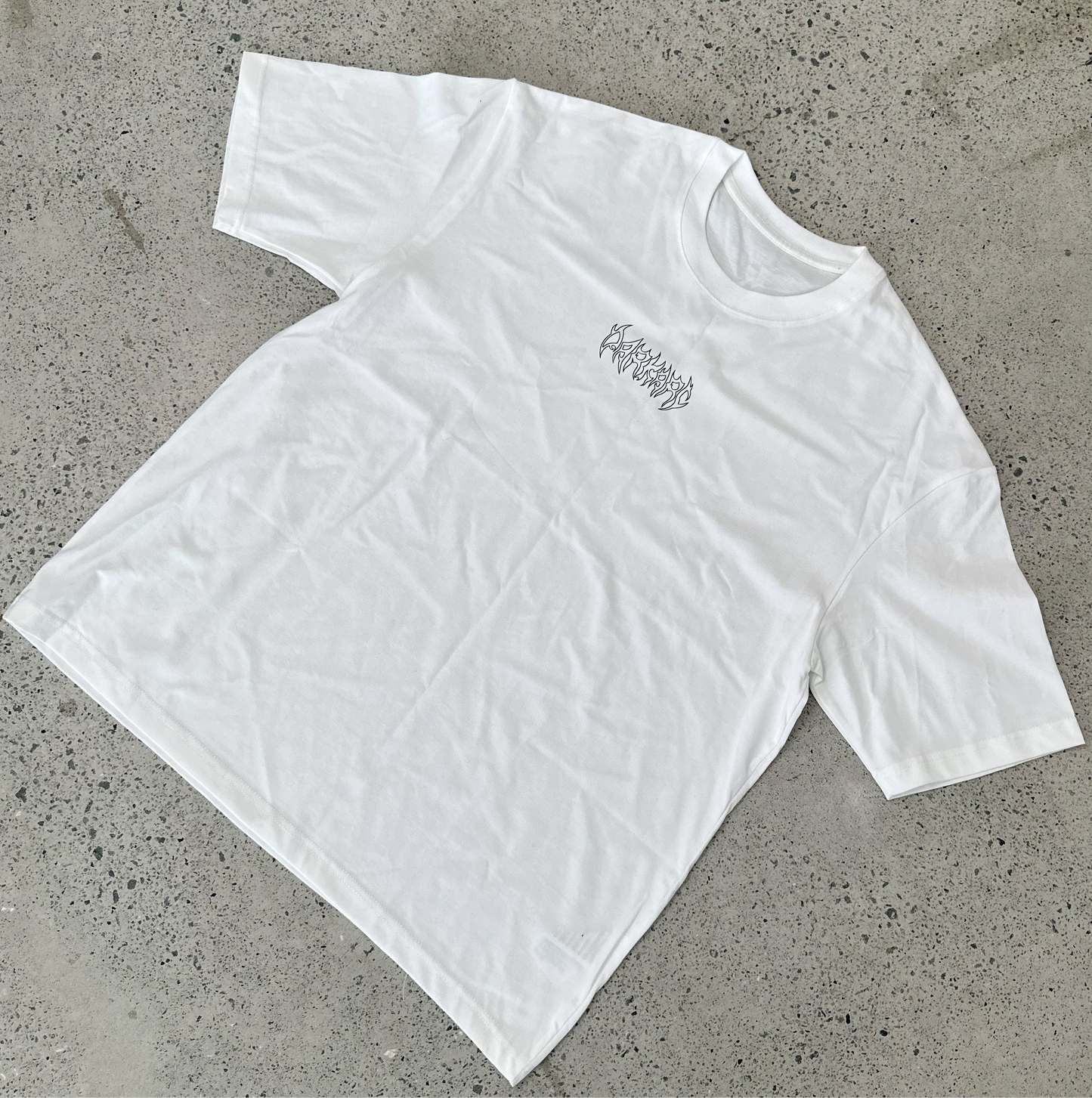 OVERSIZED - WHITE