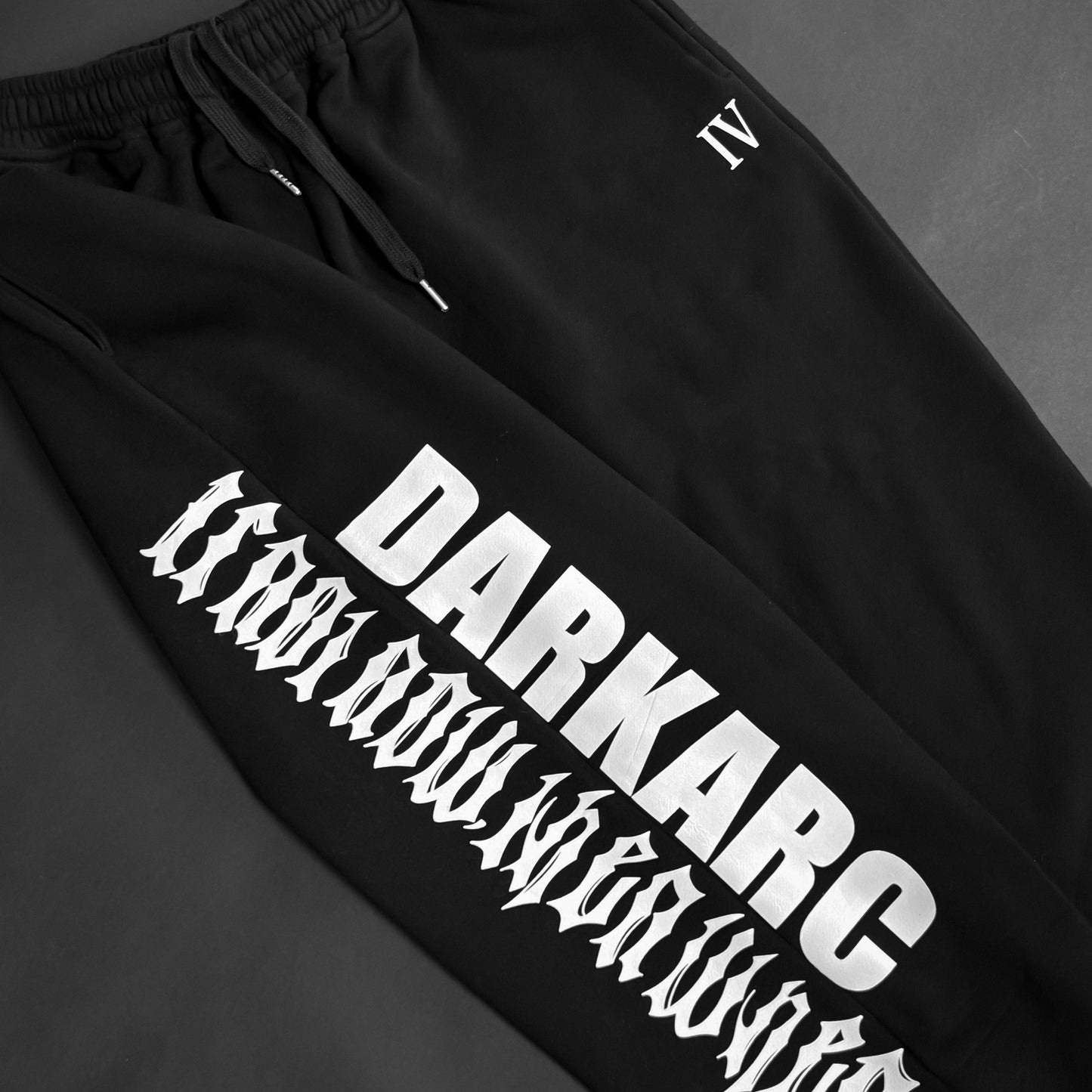 CUFFED TRACKPANTS