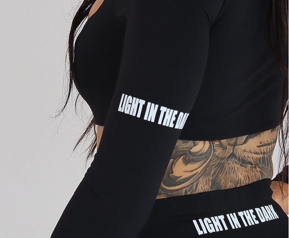 LONGSLEEVE - B&W