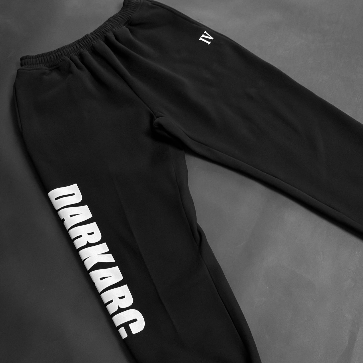 CUFFED TRACKPANTS