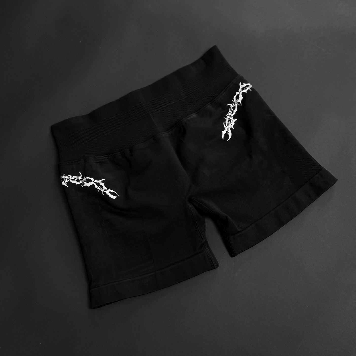 THORN SHORTS