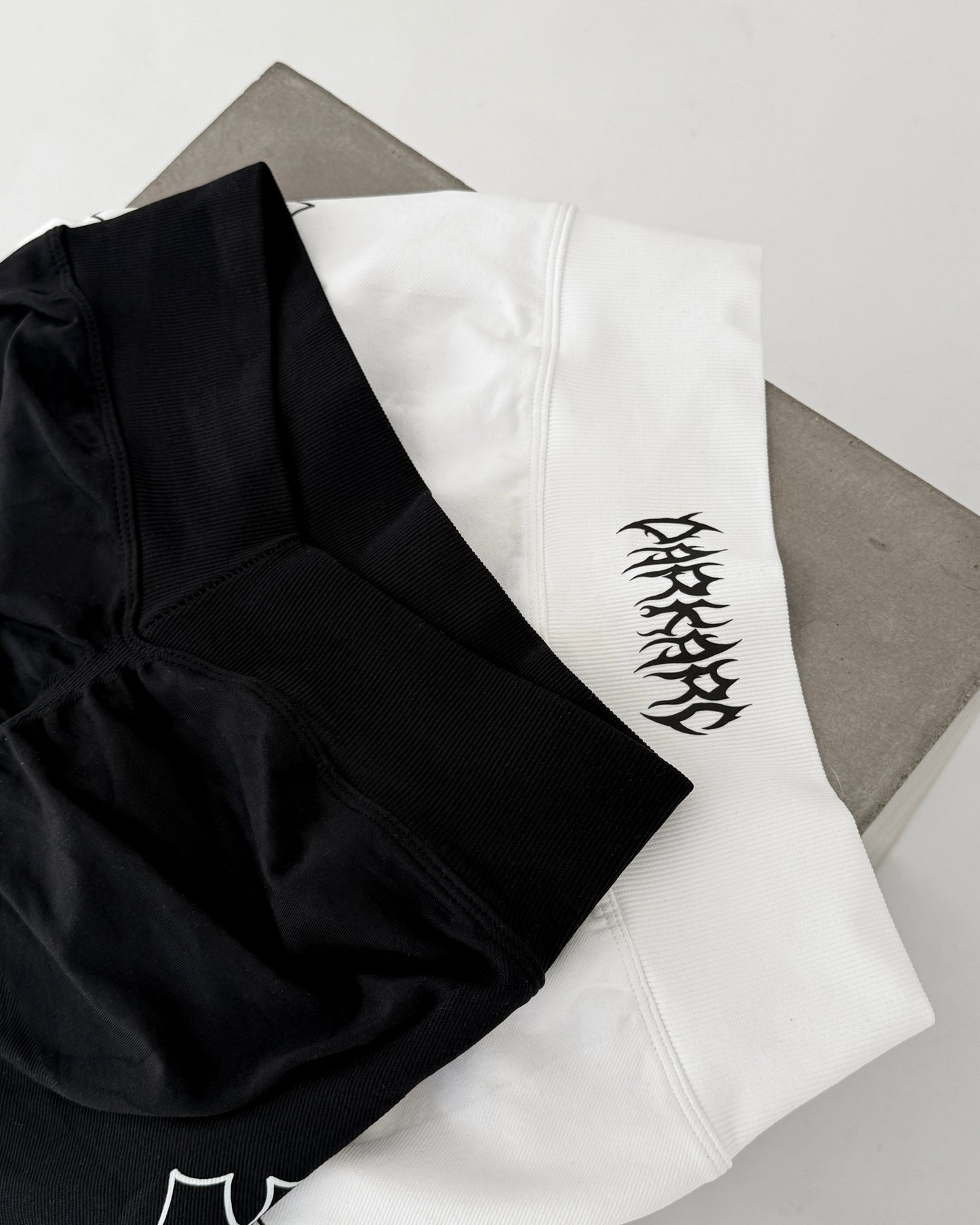 BLACK V SHORTS