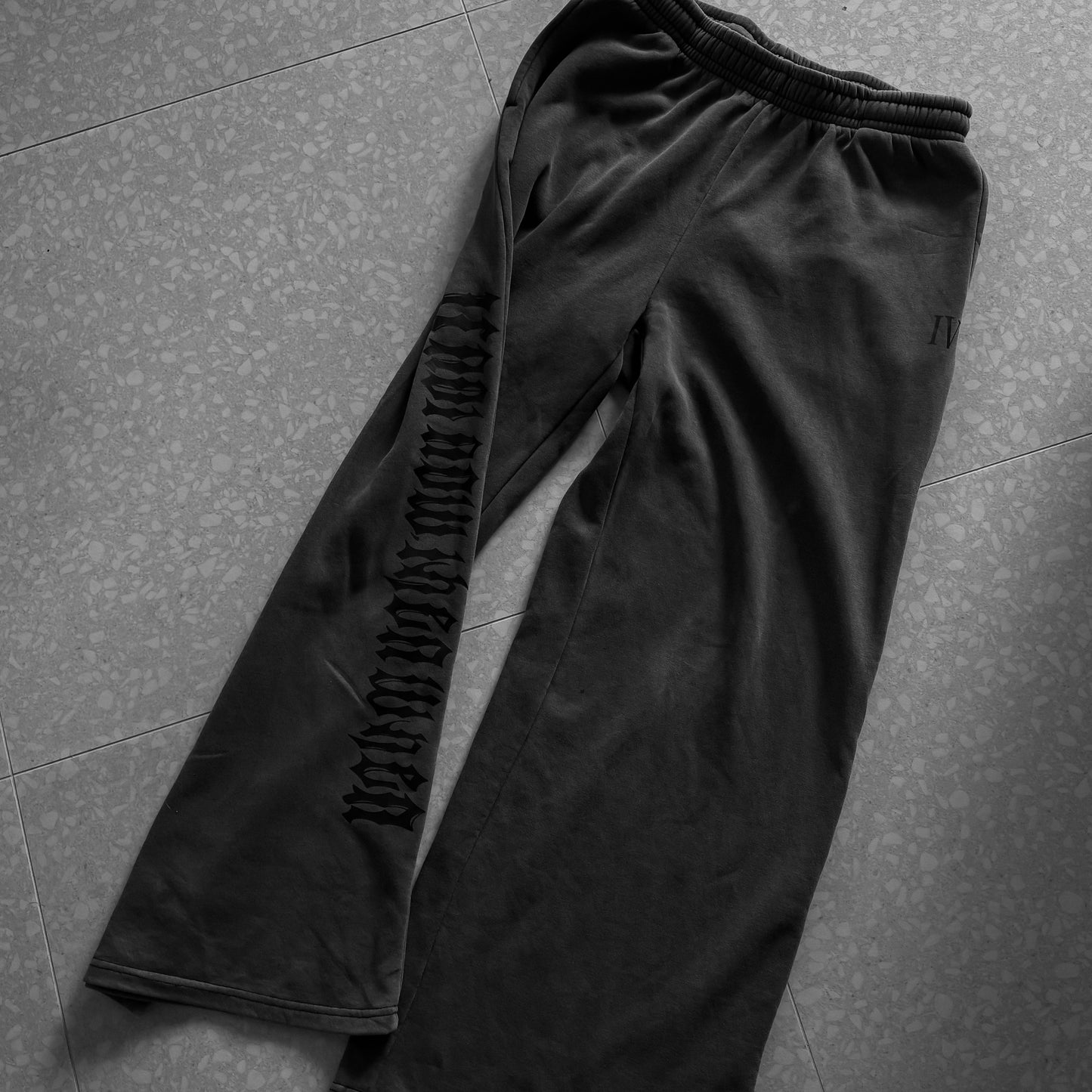 WIDE - TRACKPANTS