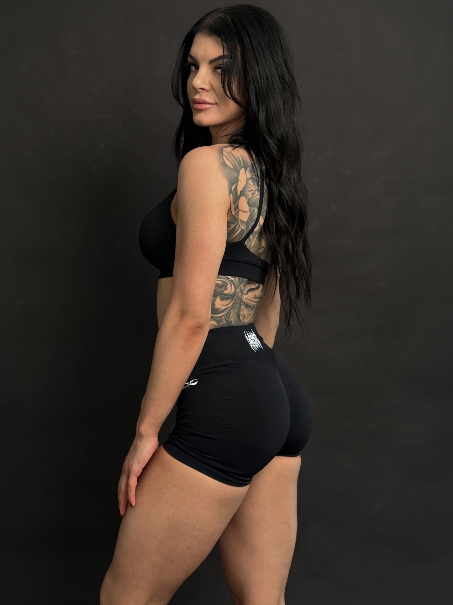 THORN SHORTS