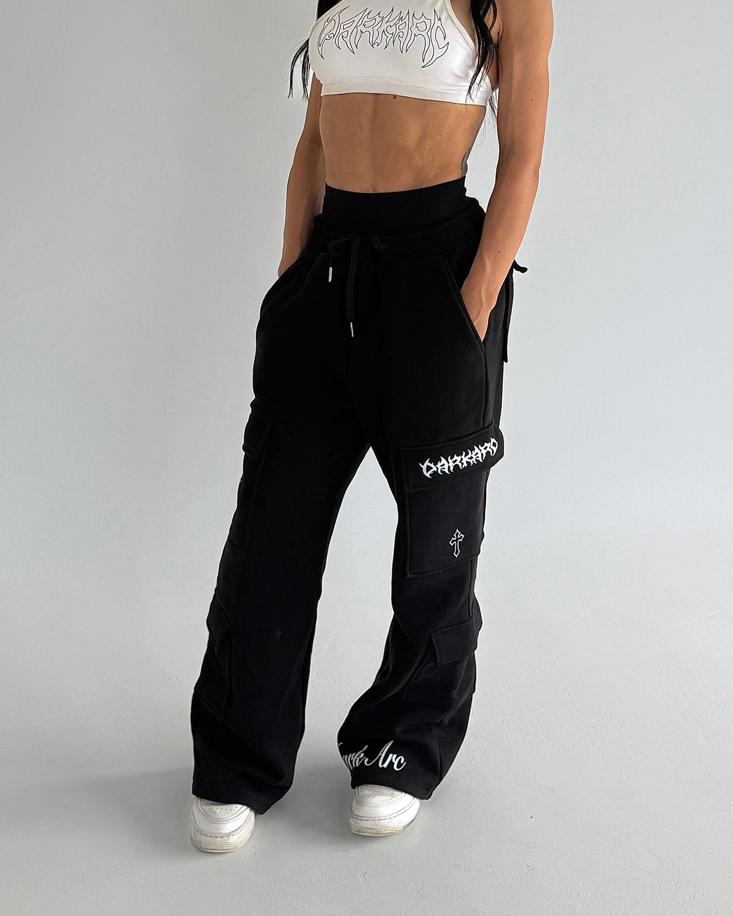 CARGOS BLACK